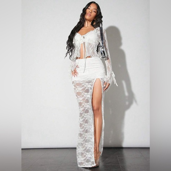 SHEIN- White Lace Maxi Skirt with High Slit - Picture 4 of 8